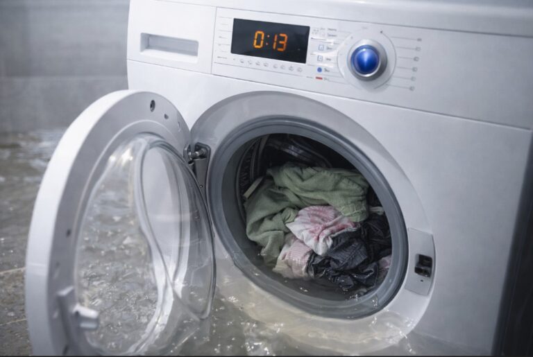 Стиральная машина не сливает воду и не переходит к отжиму из-за дисбаланса белья